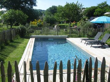 Gîte pour 2 personnes, avec jardin et piscine dans le Morbihan