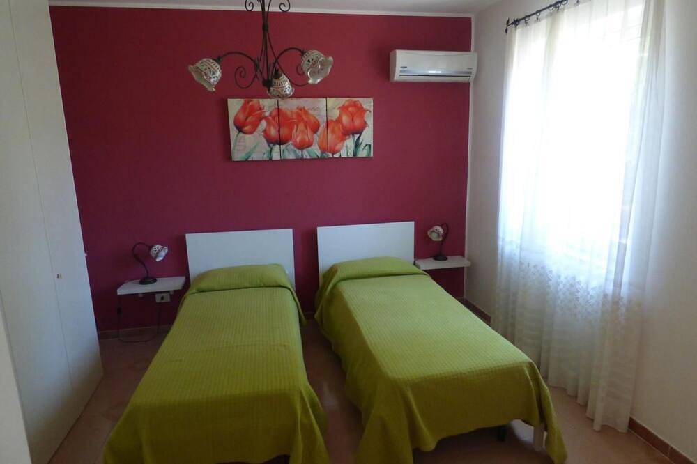 Landhaus mit Blick auf die Äolischen Inseln in Patti, Messina Provinz