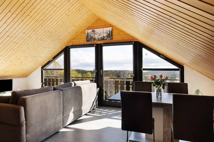 Appartement entier, Appartement 'Bergliebe' avec vue sur la montagne et Wi-Fi in Bitz, Neckar-Alb