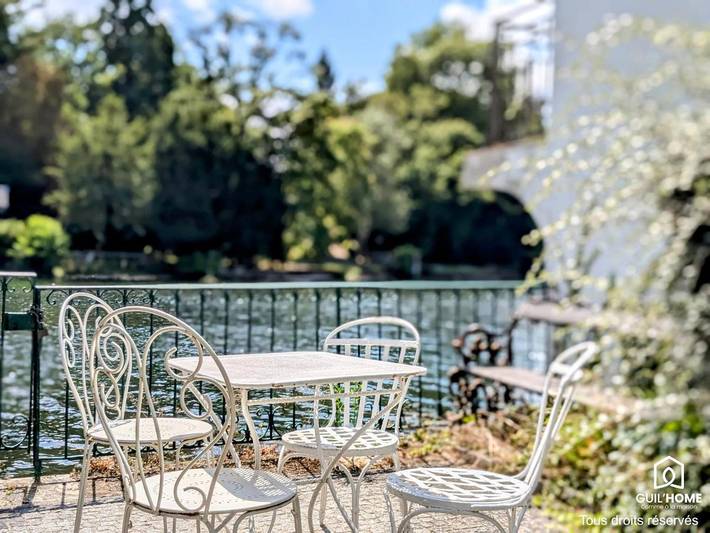 Location de vacances pour 4 personnes, avec Terrasse ainsi que Jardin et Vue à Olivet