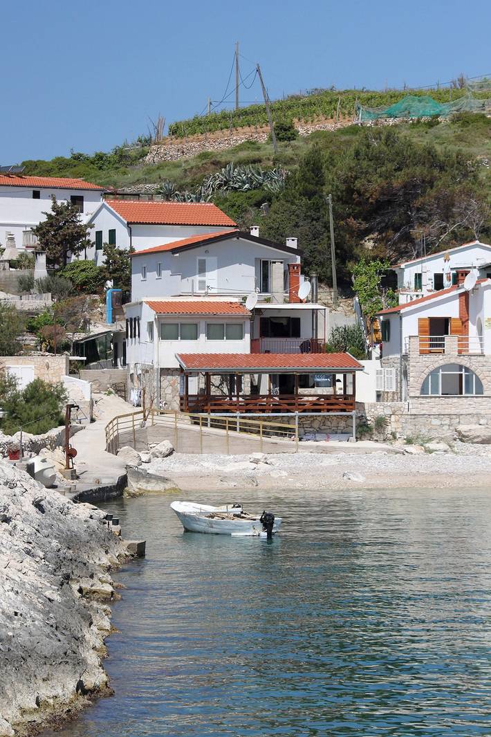 Ferienwohnung für 4 Personen, mit Balkon/Terrasse auf Hvar - 3