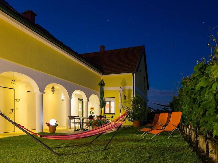 Ferienhaus für 4 Personen, mit Terrasse und Pool sowie Garten, mit Haustier am Neusiedler See - 4