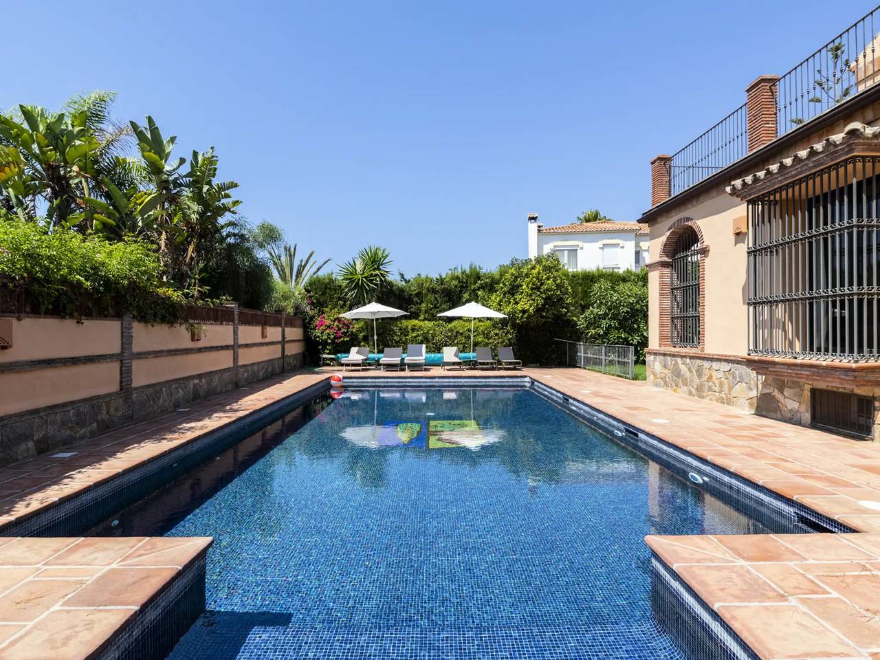 Maison 16 Personnes in Marbella Oost, Marbella
