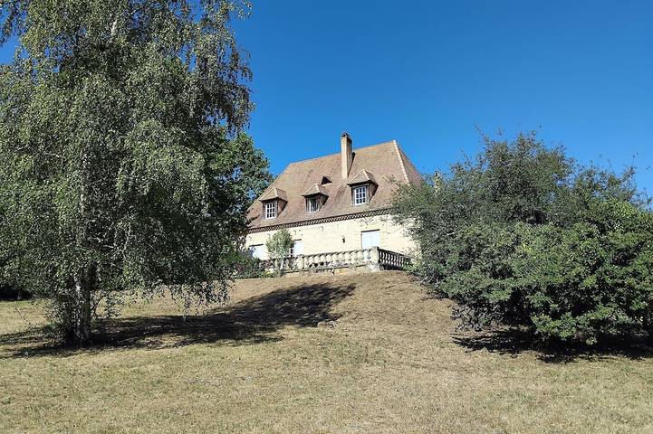 Location de vacances pour 9 personnes, avec Terrasse et Jardin à Cénac-et-Saint-Julien