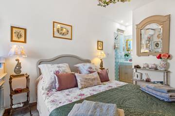 Chambre D’hôte pour 2 Personnes dans Roquebrune-sur-Argens, Région de Draguignan, Photo 1