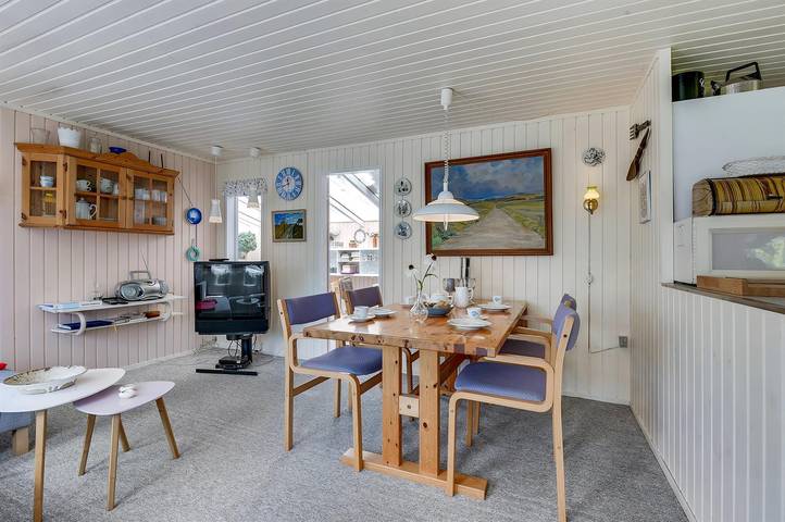 Nice home in Jerup w/ Wifi and 2 Bedrooms in Bratten, Jerup
