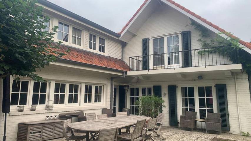 Maison de vacances pour 12 personnes, avec jardin ainsi que terrasse et piscine, animaux acceptés à Oostende