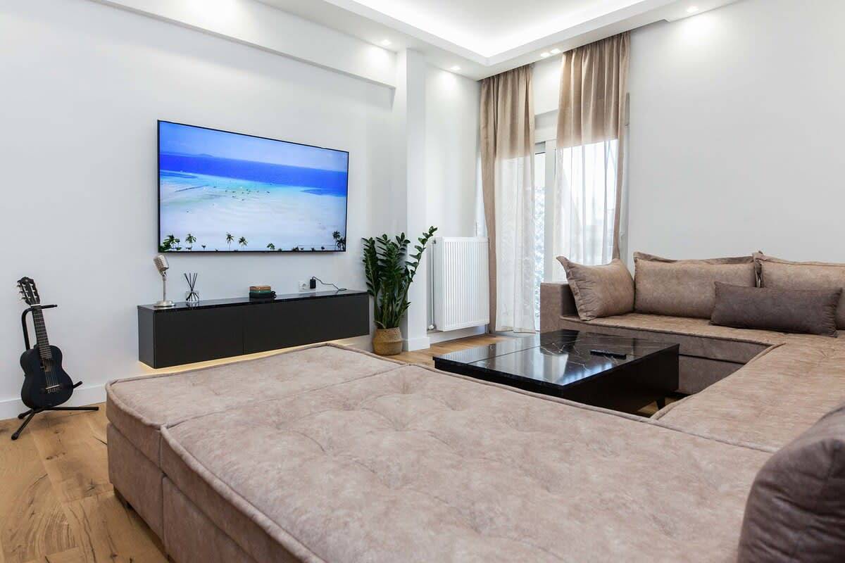 Entire apartment, Modern Luxury 2 Bd Apt in Kallithea in Athens, South coast of the Attica region