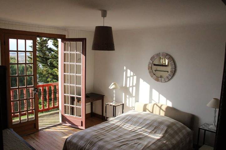 Location de vacances pour 12 personnes, avec balcon et jardin dans Plage de la Cèpe - 4