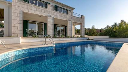 Villa für 8 Personen in Milna, Brac, Bild 4