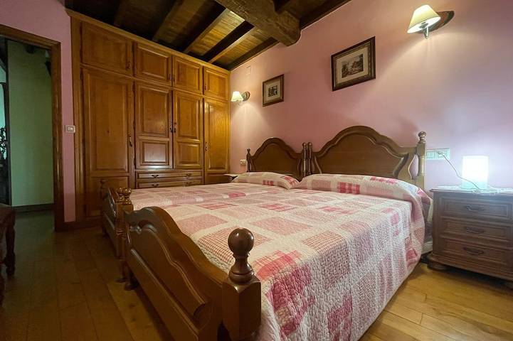 Corrada, house for 5 people in Priede, Piloña in Sevares, Piloña