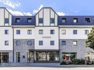 Hôtel pour 4 personnes, avec piscine ainsi que vue et jardin, animaux acceptés dans Han-sur-Lesse