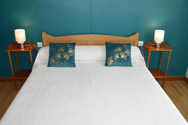 Gîte pour 6 personnes, avec jardin à Saint-Quentin-sur-le-Homme - 3