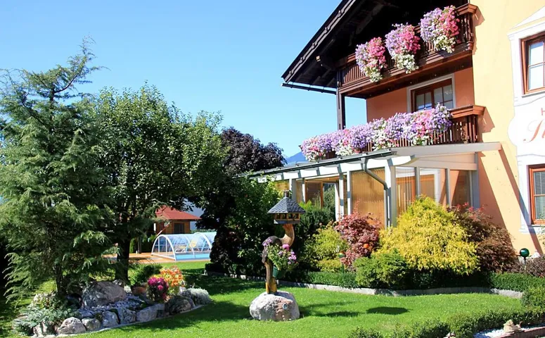 Apartmenthotel für 2 Personen, mit Balkon und Garten sowie Pool, mit Haustier - 1