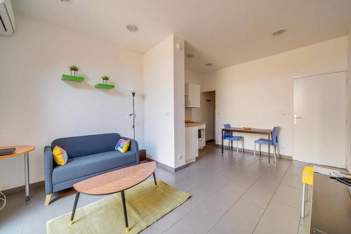 Casa de huéspuedes para 2 personas, con terraza y jardín en Burdeos