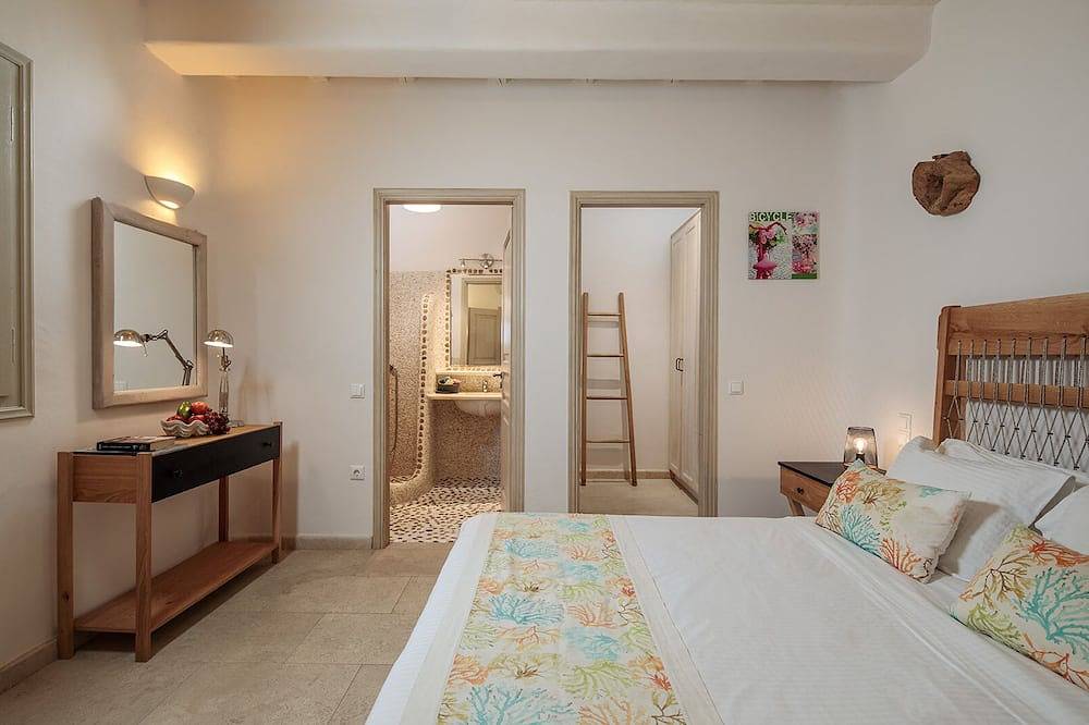 Villa accogliente vicino alla spiaggia. in Ornos, Mykonos