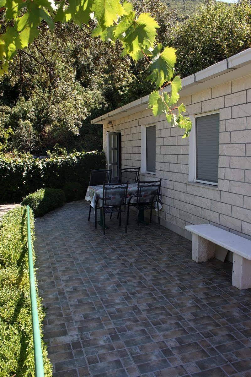 Casa di due stanze con terrazzo e vista mare Baia Vela Prapratna - Velika Prapratna (Sabbioncello - Pelješac) K-9486 in Trpanj, Dalmazia Terrafferma