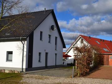 Ferienhaus für 6 Personen, mit Garten und Sauna sowie Terrasse, kinderfreundlich in Göhren-Lebbin