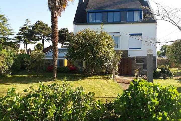 Holiday home for 12 people, with terrace and garden - 1