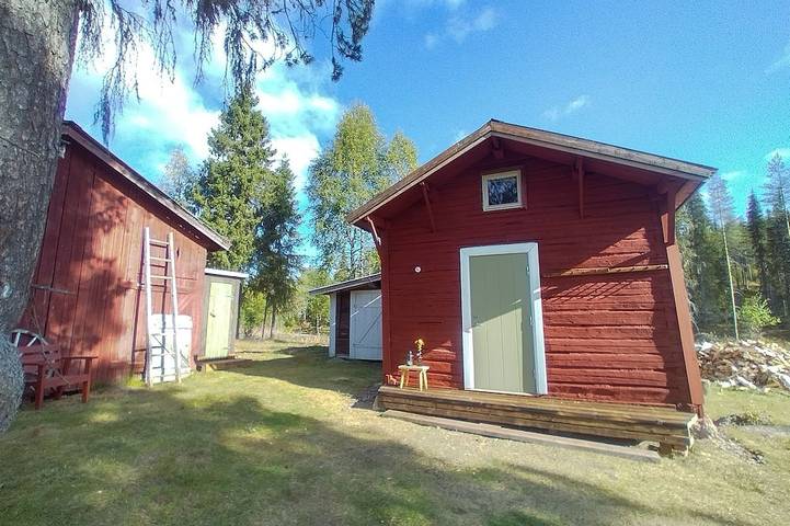 Blockhütte für 2 Personen, mit Garten und Whirlpool sowie Sauna in Lappland (Schweden)