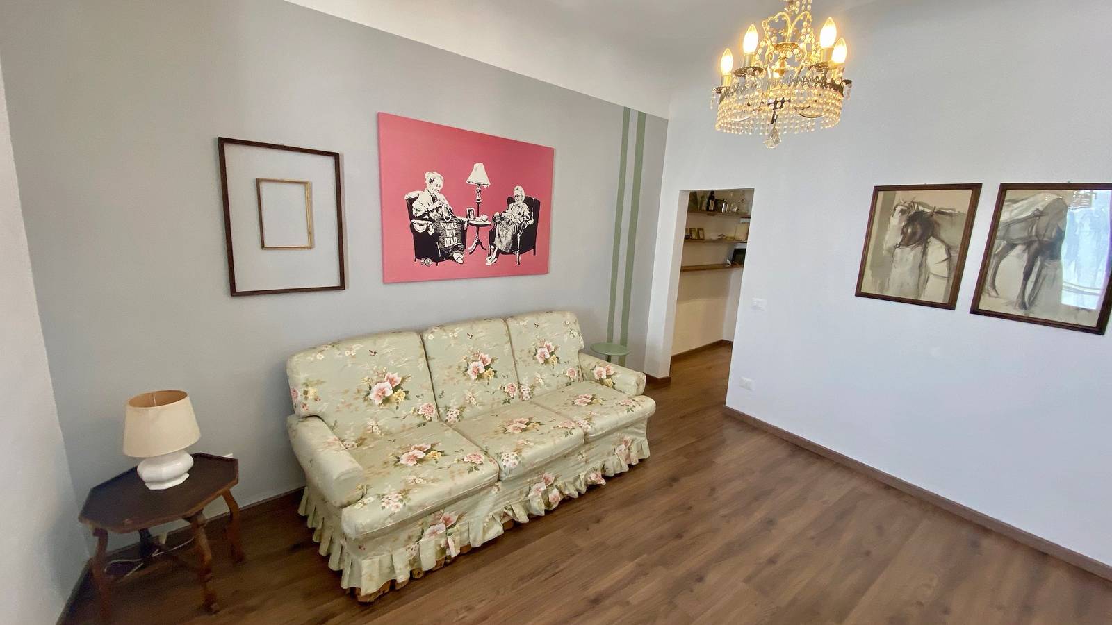 Ganze Wohnung, Pinzochere in Florence city center, Florenz