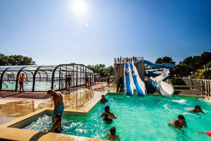 Camping pour 6 personnes, avec Terrasse et Piscine à Guérande