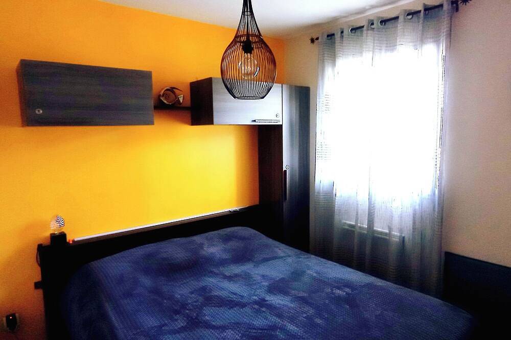 Appartement entier, Proche mer, Appartement au calme dans petite résidence, classé 2* in Santa-Lucia-di-Moriani, Arrondissement de Corte