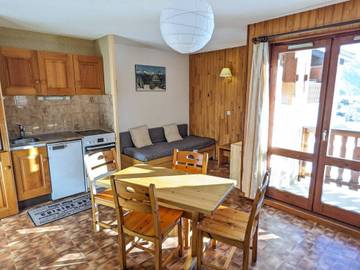 Gîte pour 4 personnes, avec terrasse, animaux acceptés dans Office De Tourisme La Maison D Aussois