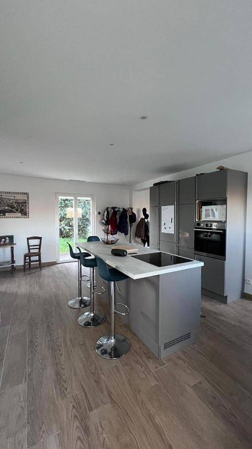 Location de vacances pour 6 personnes, avec jardin, adapté aux familles à Montamisé - 2