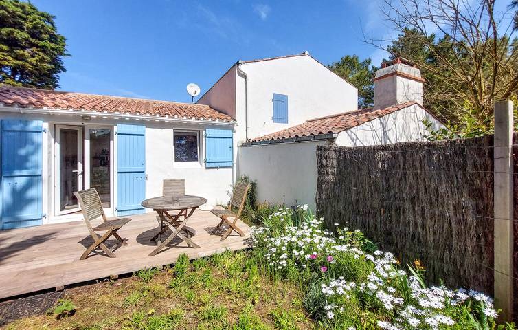 Location de vacances pour 2 personnes, avec terrasse à L'Épine - 2