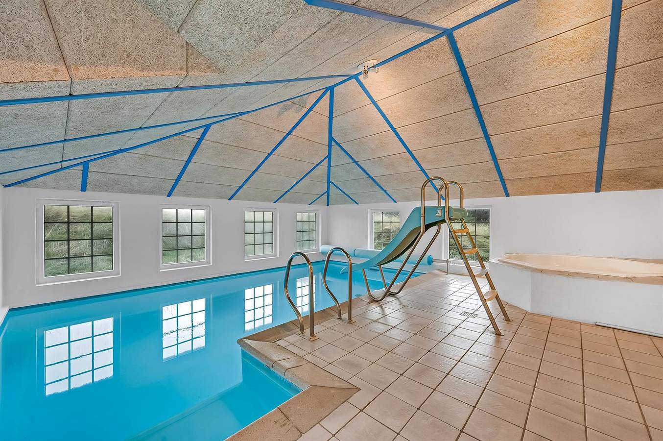 Pet friendly home in Ringkøbing with sauna in Ringkøbing, Holmsland Klit