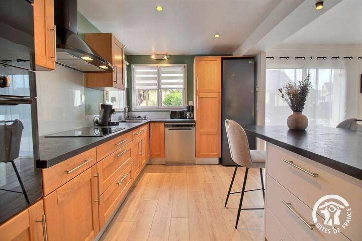 Gîte pour 6 personnes, avec jardin et terrasse dans Lamballe-Armor - 4