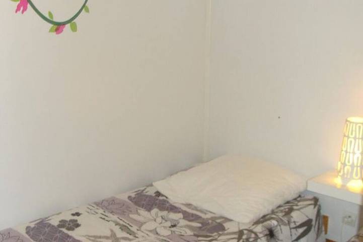 Gîte pour 4 personnes, avec terrasse et piscine à Sauveterre-de-Rouergue - 3