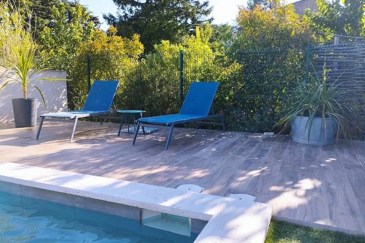 Location de vacances pour 6 personnes, avec terrasse et jardin à Tavel - 4