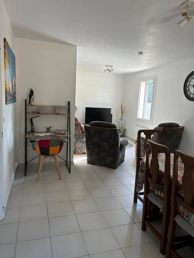 Gîte pour 8 personnes, avec terrasse à Le Blanc - 2