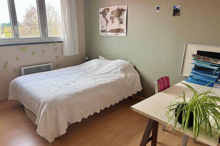 Location de vacances pour 8 personnes, avec terrasse et jardin à Saint-Cyr-au-Mont-d'Or - 3