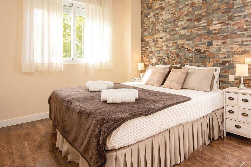 Entire apartment, Awesome apartment in Estepona with Wifi in La Resina, Estepona