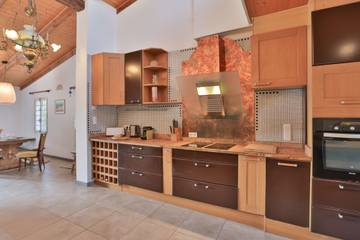 Maison De Vacances pour 10 Personnes dans Longeville-sur-Mer, Vendée, Photo 2