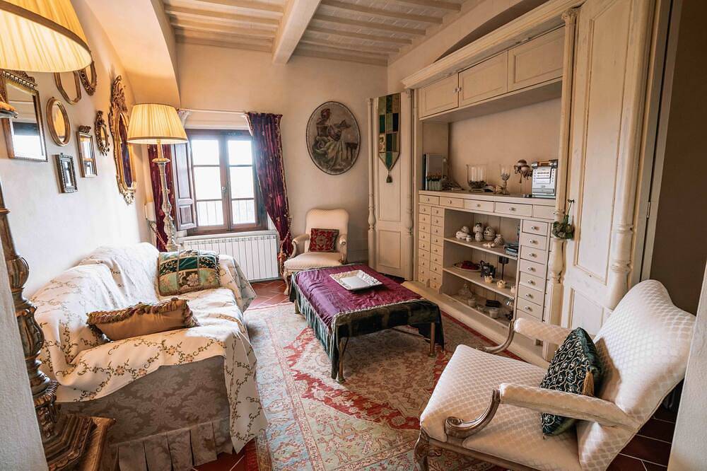 Unique property: elegant and luxurious Art Nouveau villa in the Tuscan hills. in Casciana Terme Lari, Colline Pisane
