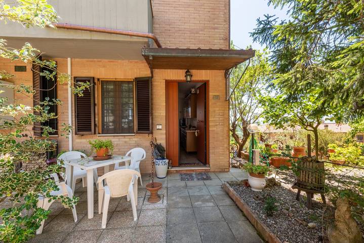 Casa vacanza per 5 persone, con Balcone e Giardino a Castellina in Chianti