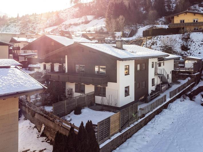 Ferienwohnung für 6 Personen, mit Garten und Balkon in Kelchsau