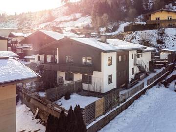 Ferienwohnung für 6 Personen, mit Garten und Balkon in Kelchsau