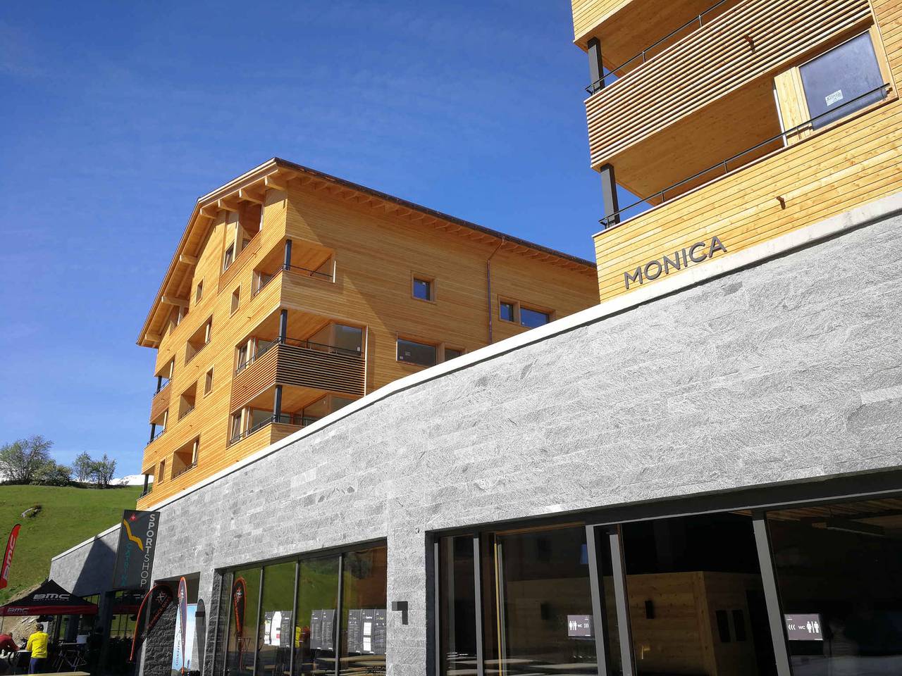 Ganzes Studio, Ferienwohnung mit Wellnessbereich  in Disentis, Surselva