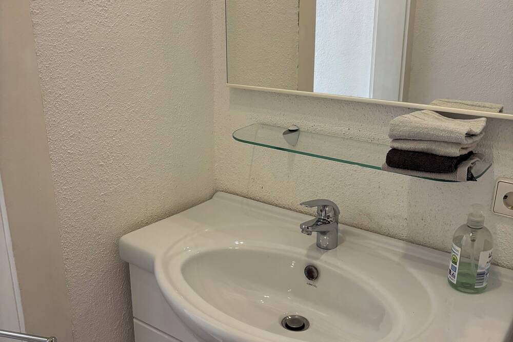 Ganze Wohnung, Große 4-Zimmerwohnung für bis zu 8 Personen in Geislingen an der Steige, Landkreis Göppingen