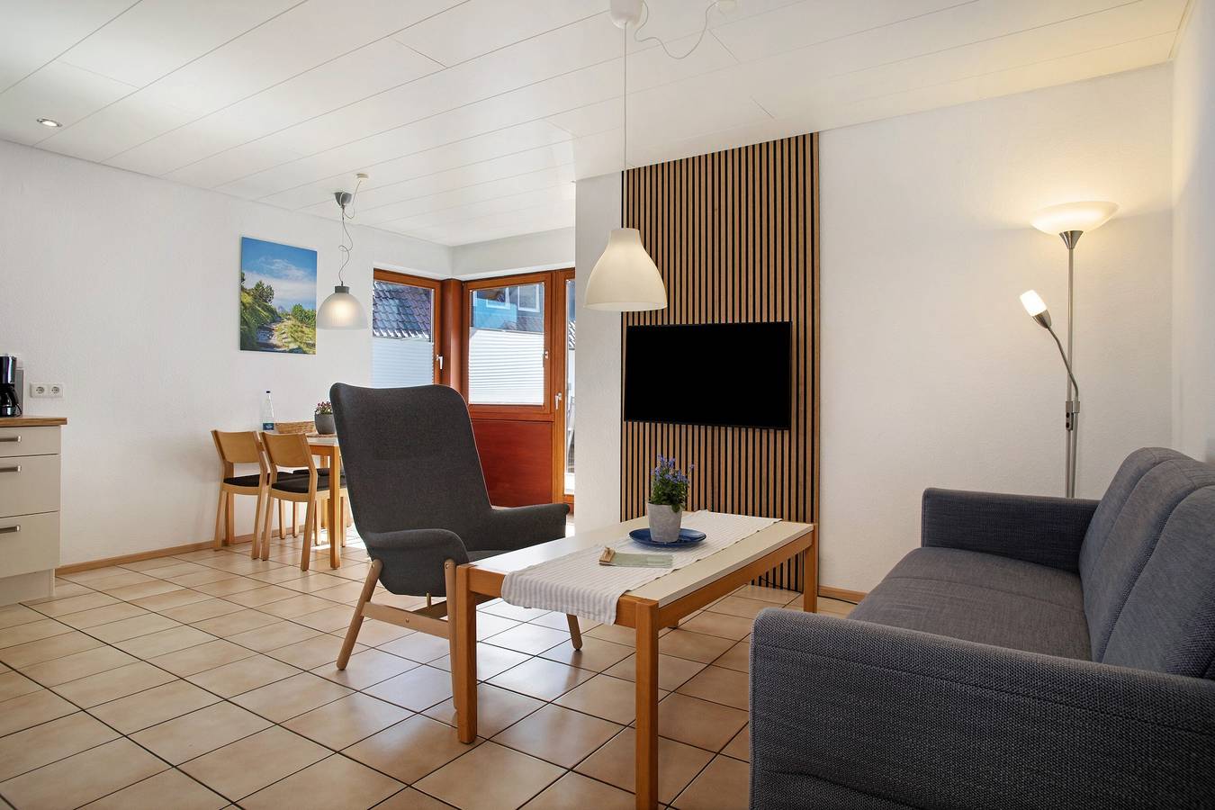 Ganze Wohnung, Ferienwohnung Og5 im "Gästehaus Heinemann" direkt am Bodensee mit Seeblick in Langenargen, Region Bodensee-Oberschwaben