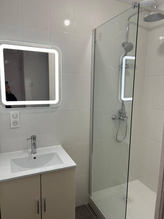 Gîte pour 2 personnes, avec vue à Chastreix - 2