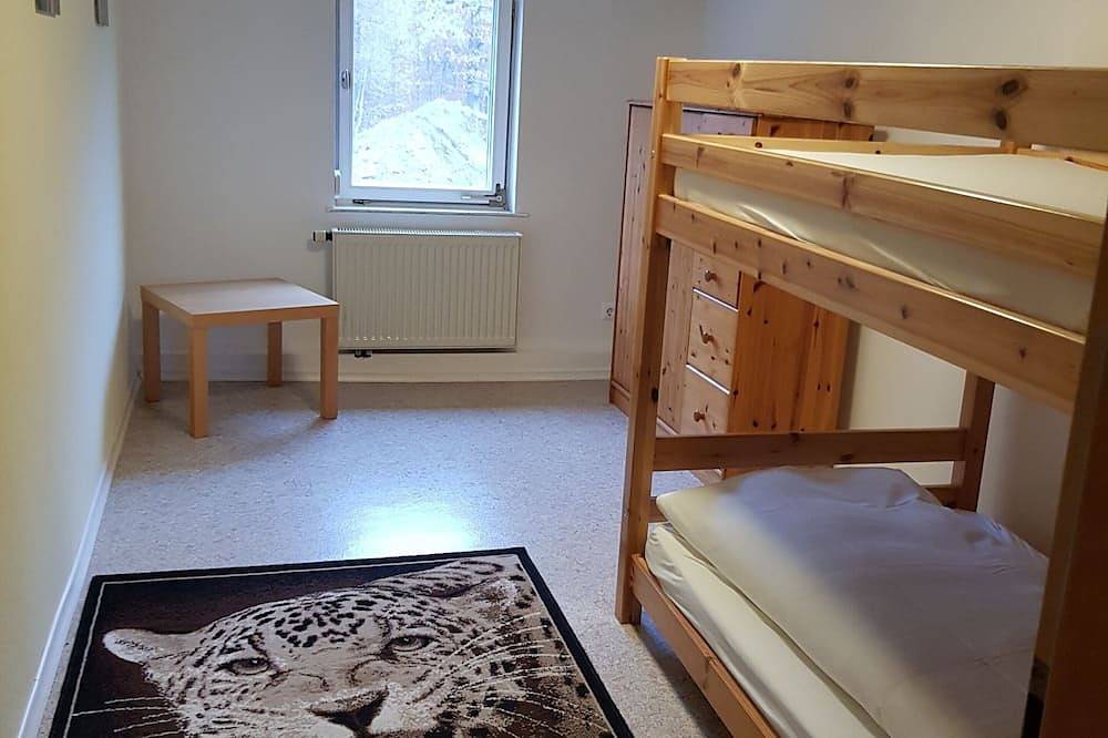 Ganze Wohnung, Willkommen in unserer Ferienwohnung \"Weinparadies\" in Iphofen, Fränkisches Weinland
