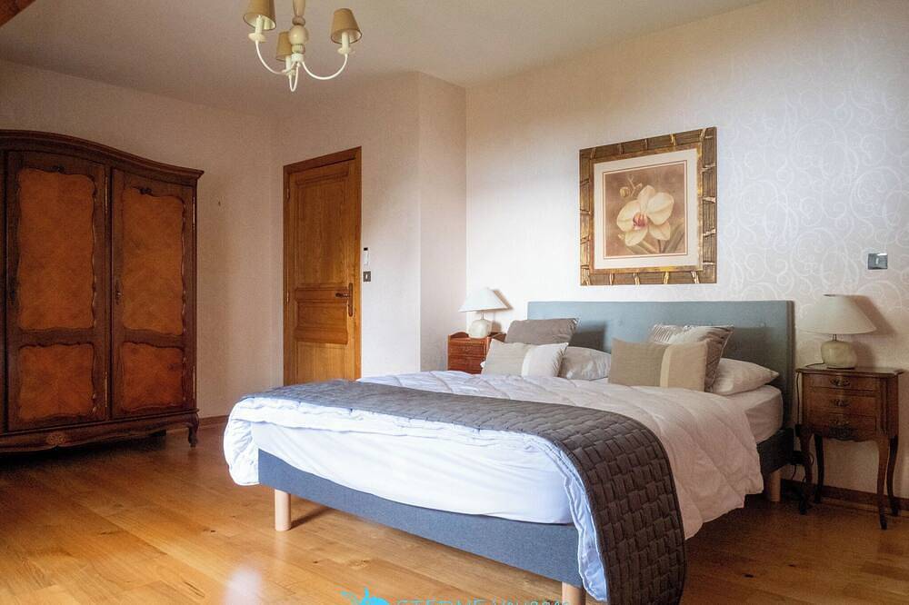 Superbe Maison Bretonne face à la mer, accès direct à une belle petite crique in Le Cabellou, Concarneau