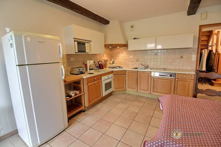 Gîte pour 6 personnes, avec jardin et terrasse à Ploumilliau - 3