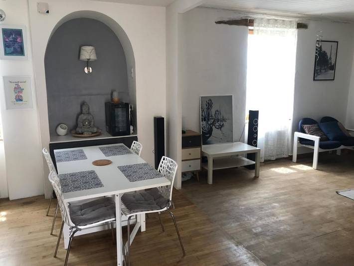 Location de vacances pour 4 personnes, avec vue et terrasse à Lamagdelaine - 3